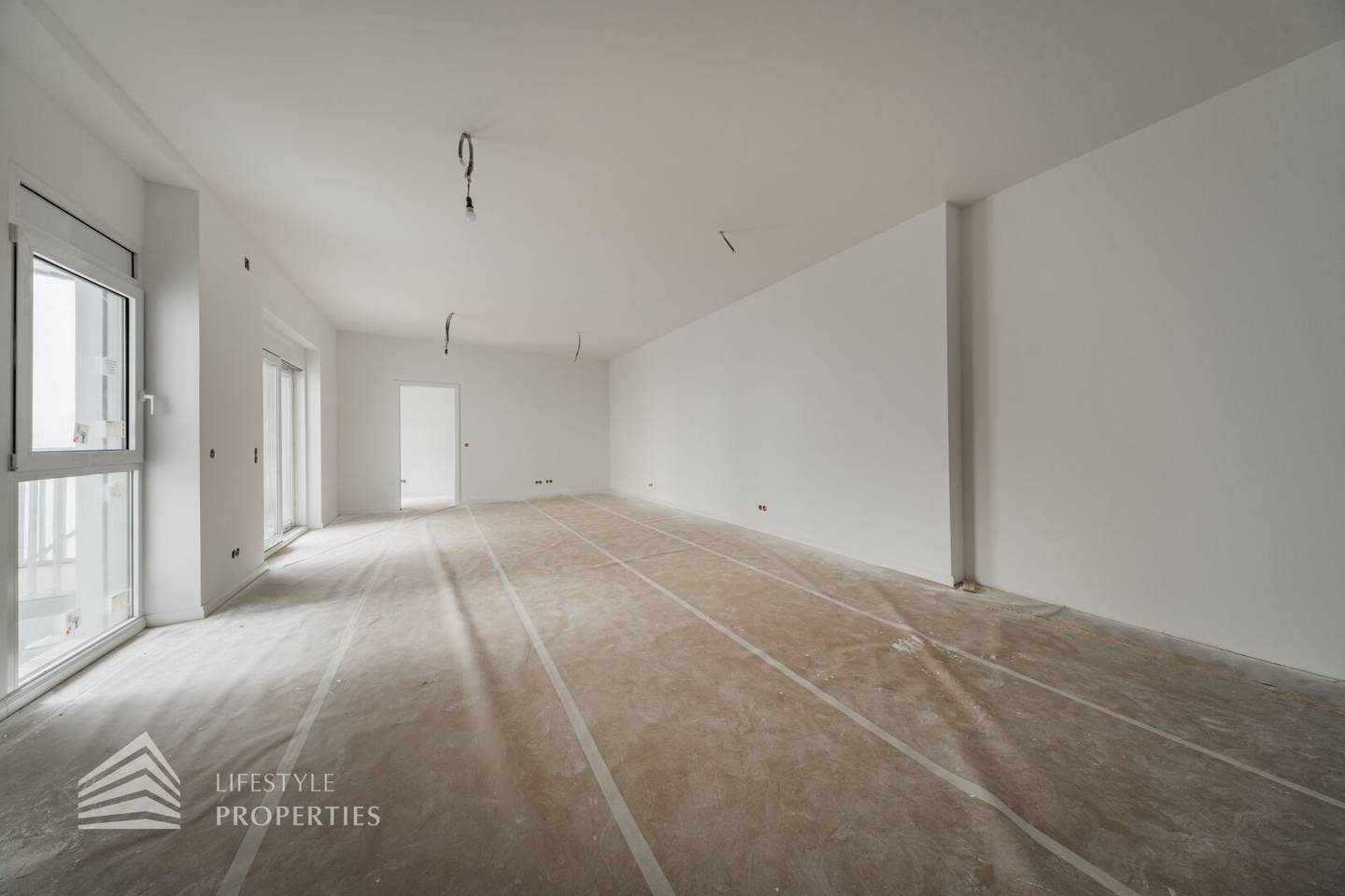 Bright first occupancy apartment Kutschkermarkt