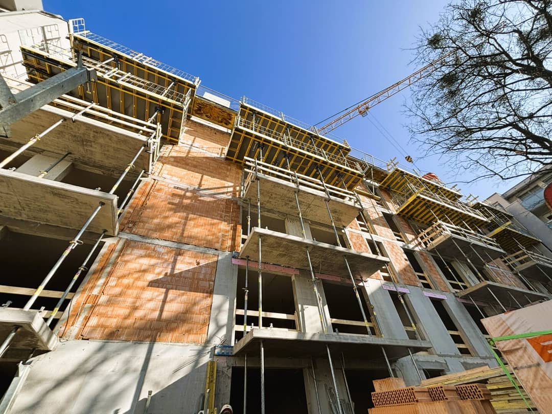 Wohnung Neubau Erstbezug hofseitige Loggia