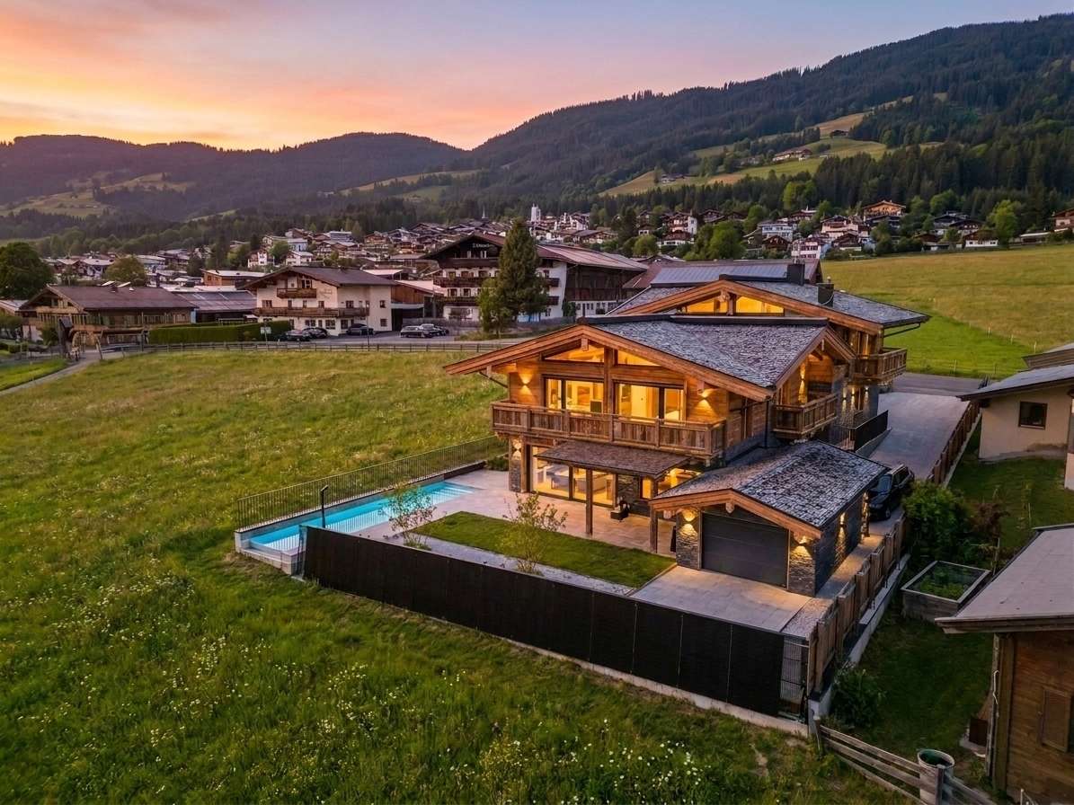 High-End Chalet in Kirchberg in Tirol – Sonnenlage, 4 Schlafzimmer