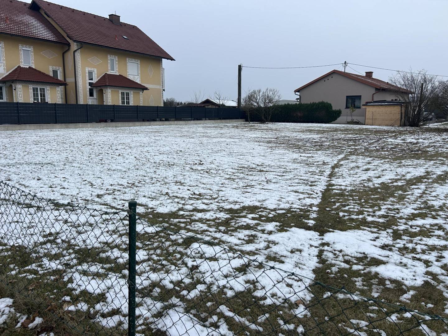 Ebenes Baugrundstück in Leithen – Wohnbauwidmung, ca. 1103 m²