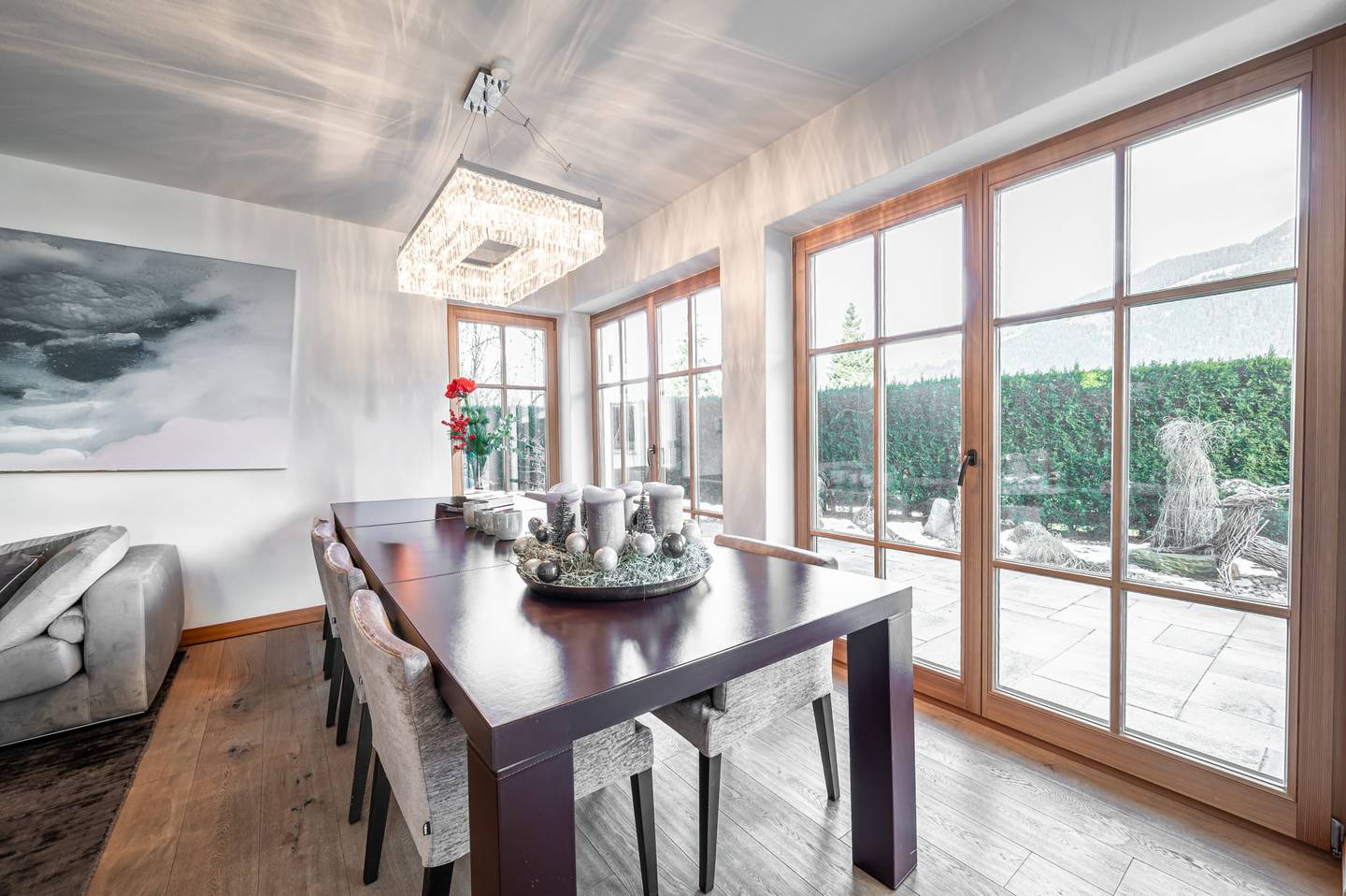 Ground floor apartment with panoramic view and garden