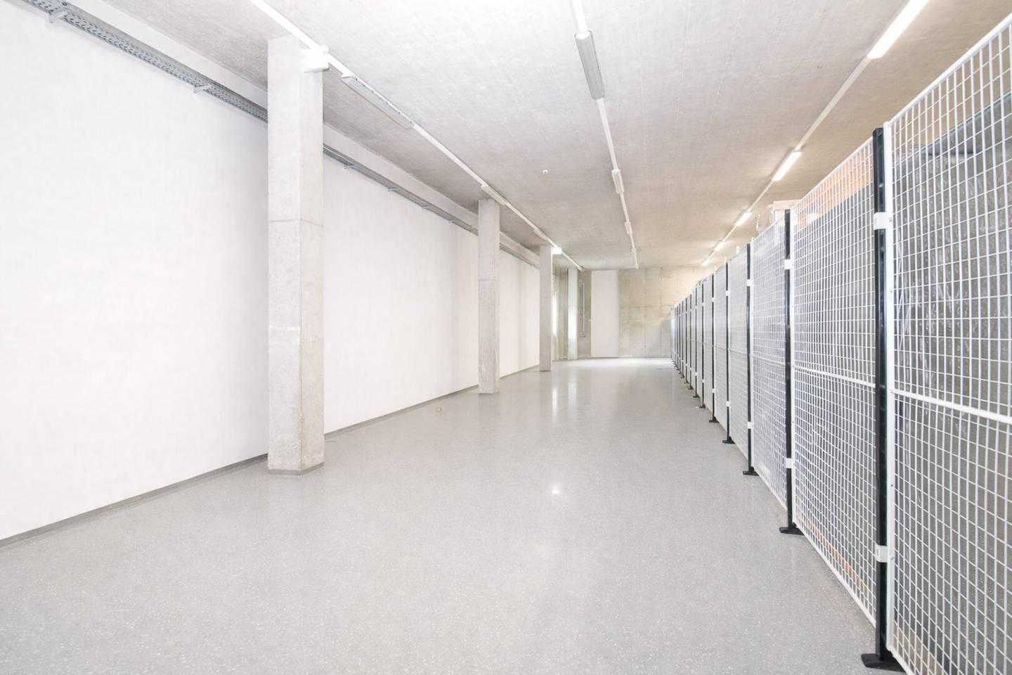 Practical Storage Space with Freight Elevator in Vienna