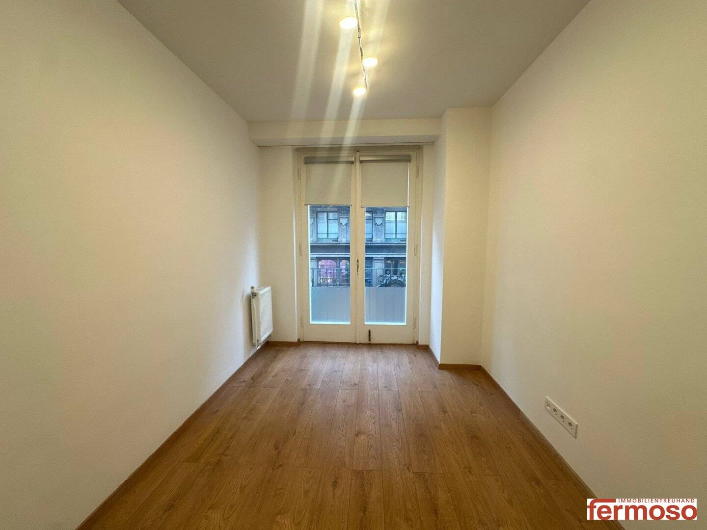 Apartment Bright Living Spaces Balcony in the City Center