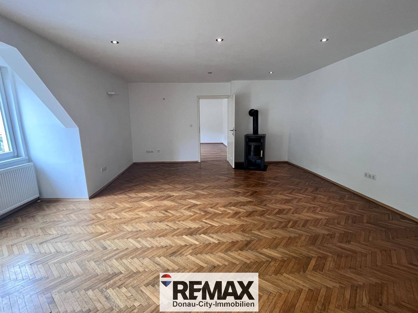 Apartment in Pressbaum on the forest edge with balcony