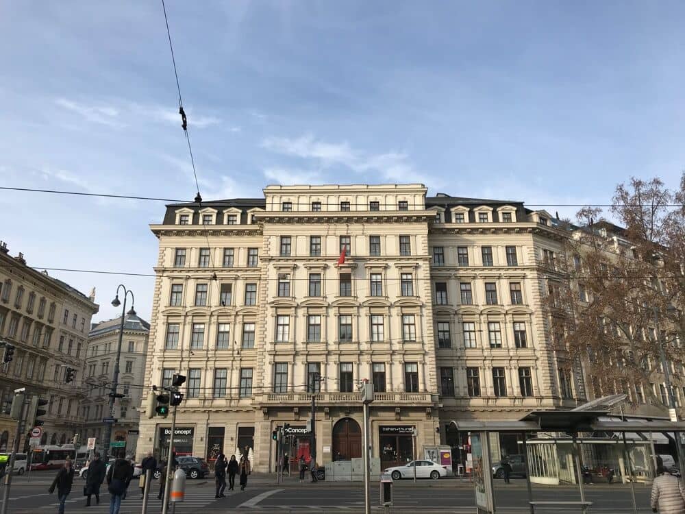 Top Büroetage am Schwarzenbergplatz mit Liftzugang in Wien 691 m²