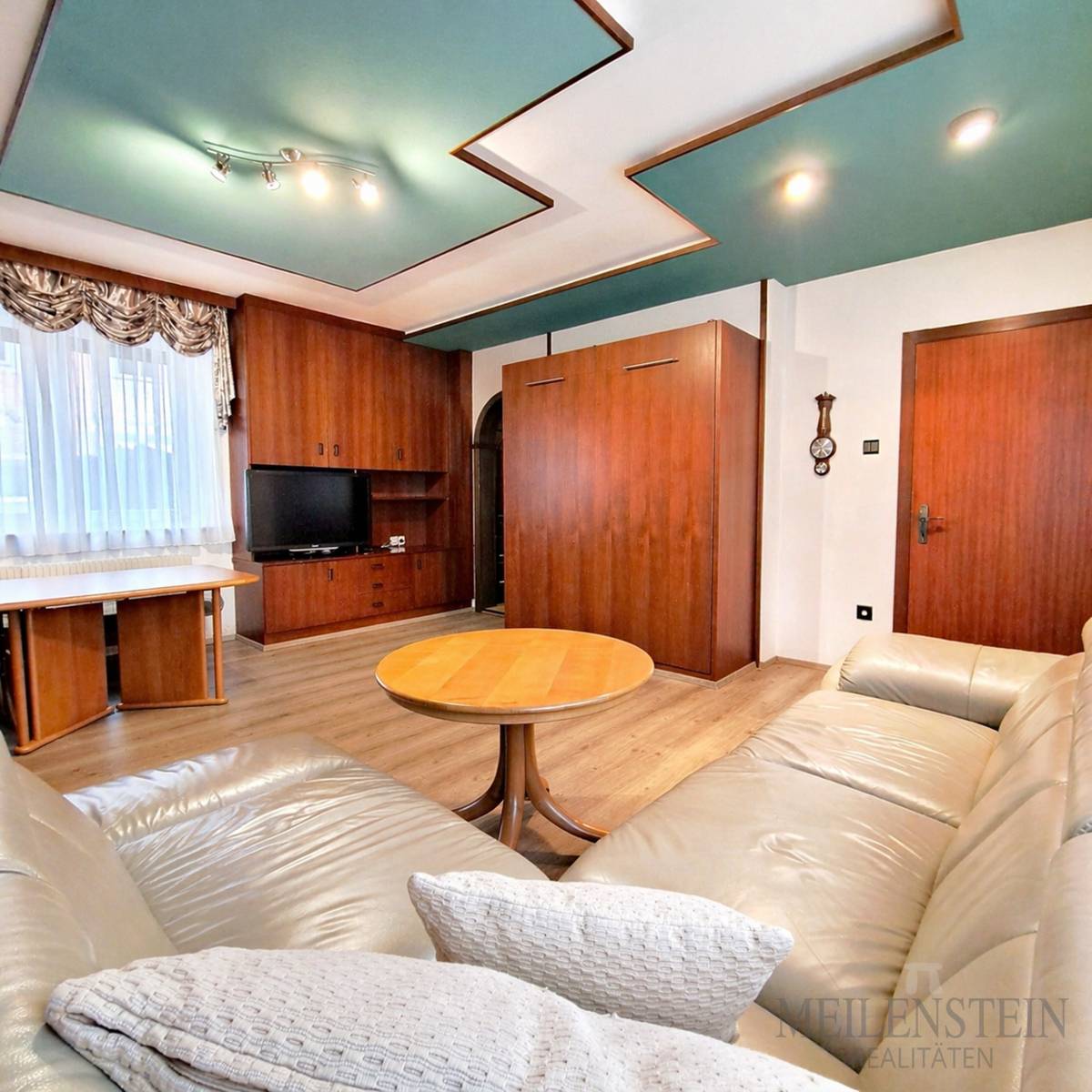 Apartment central location generous terrace in a mixed use building