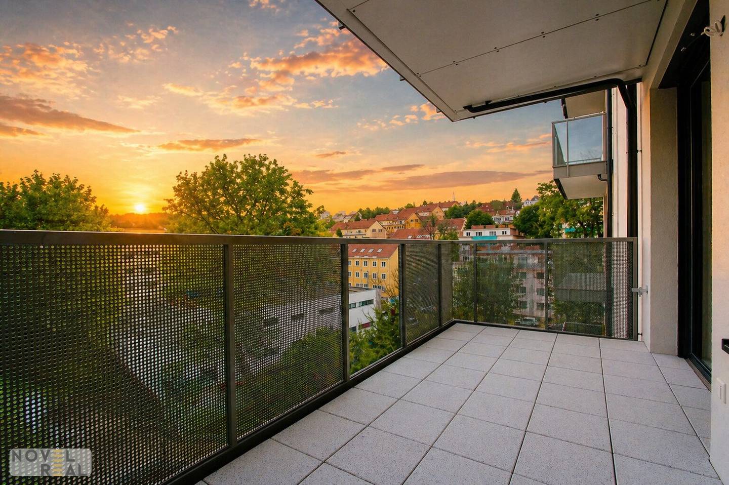 New build apartment balcony at Türkenschanzpark