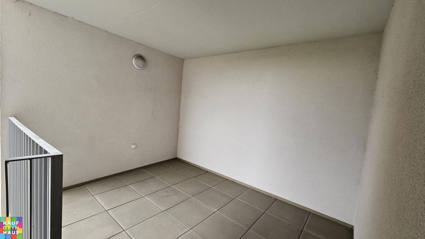 Wohnung mit Loggia und provisionsfrei