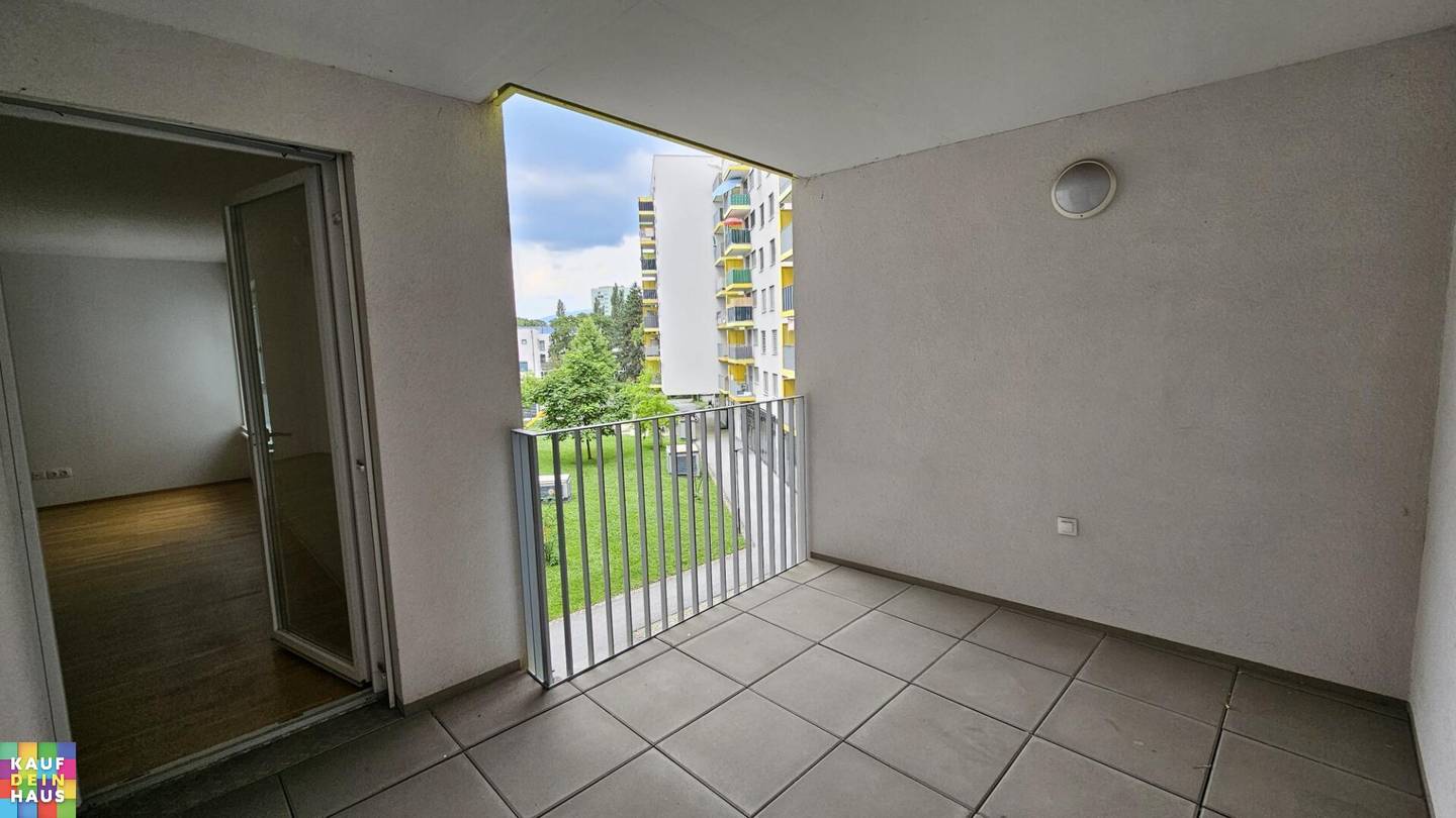 Wohnung mit Loggia und provisionsfrei