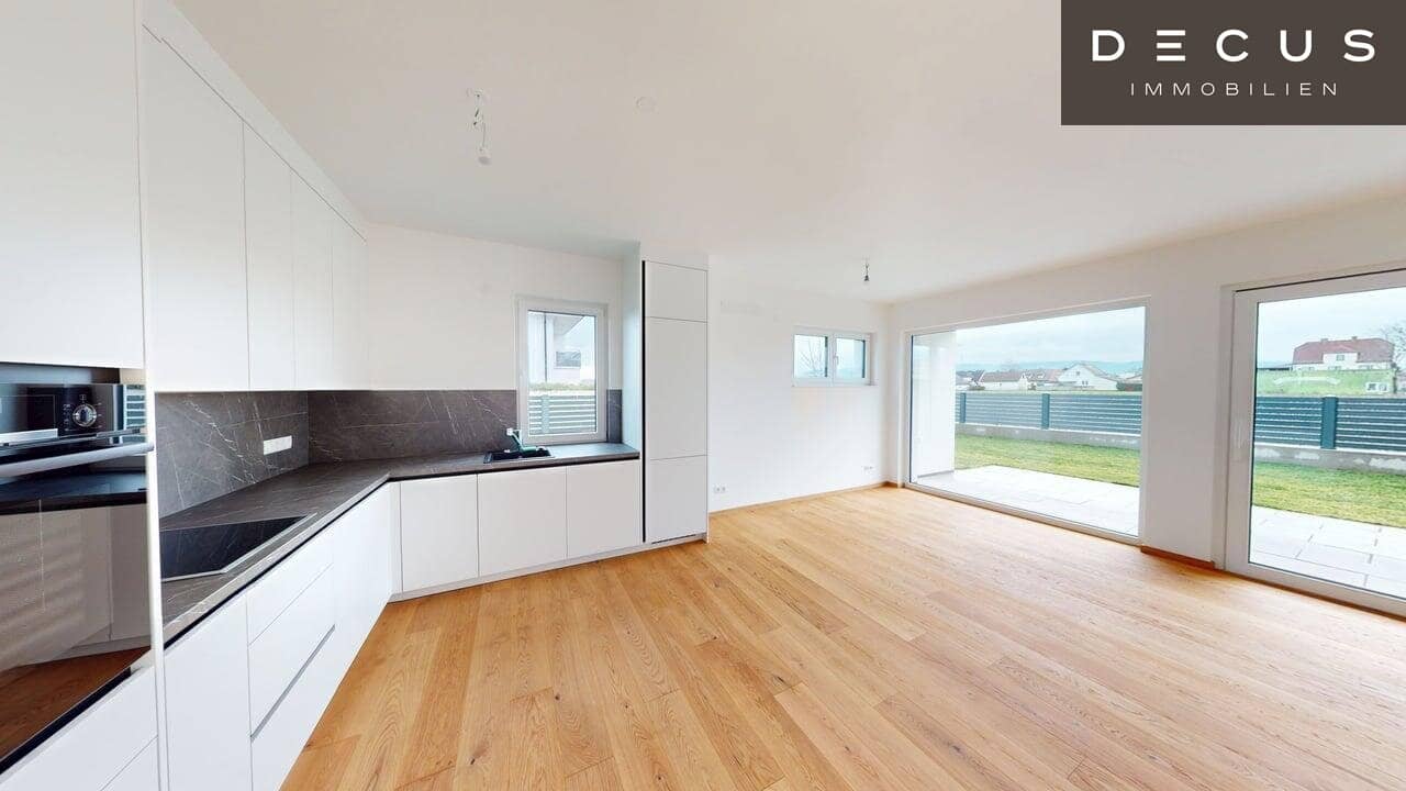 Modern family living with garden, balcony and high quality fittings