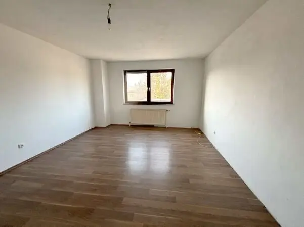 Apartment with balcony and parking space included