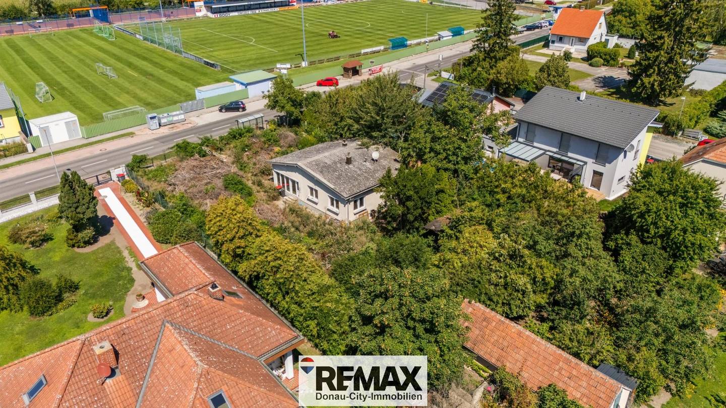 <b>"BAUGRUND IN TOPLAGE | ca. 1.085 m² | Sonnige Ausrichtung"</b>