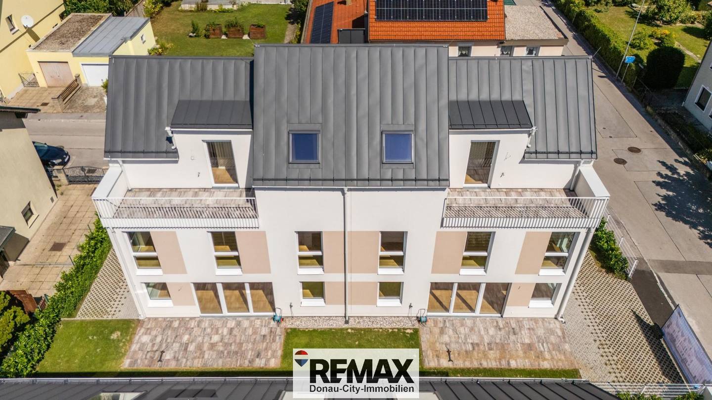 Neubau-Doppelhaushälfte in Stockerau Stadtzentrum mit 6 Zimmern