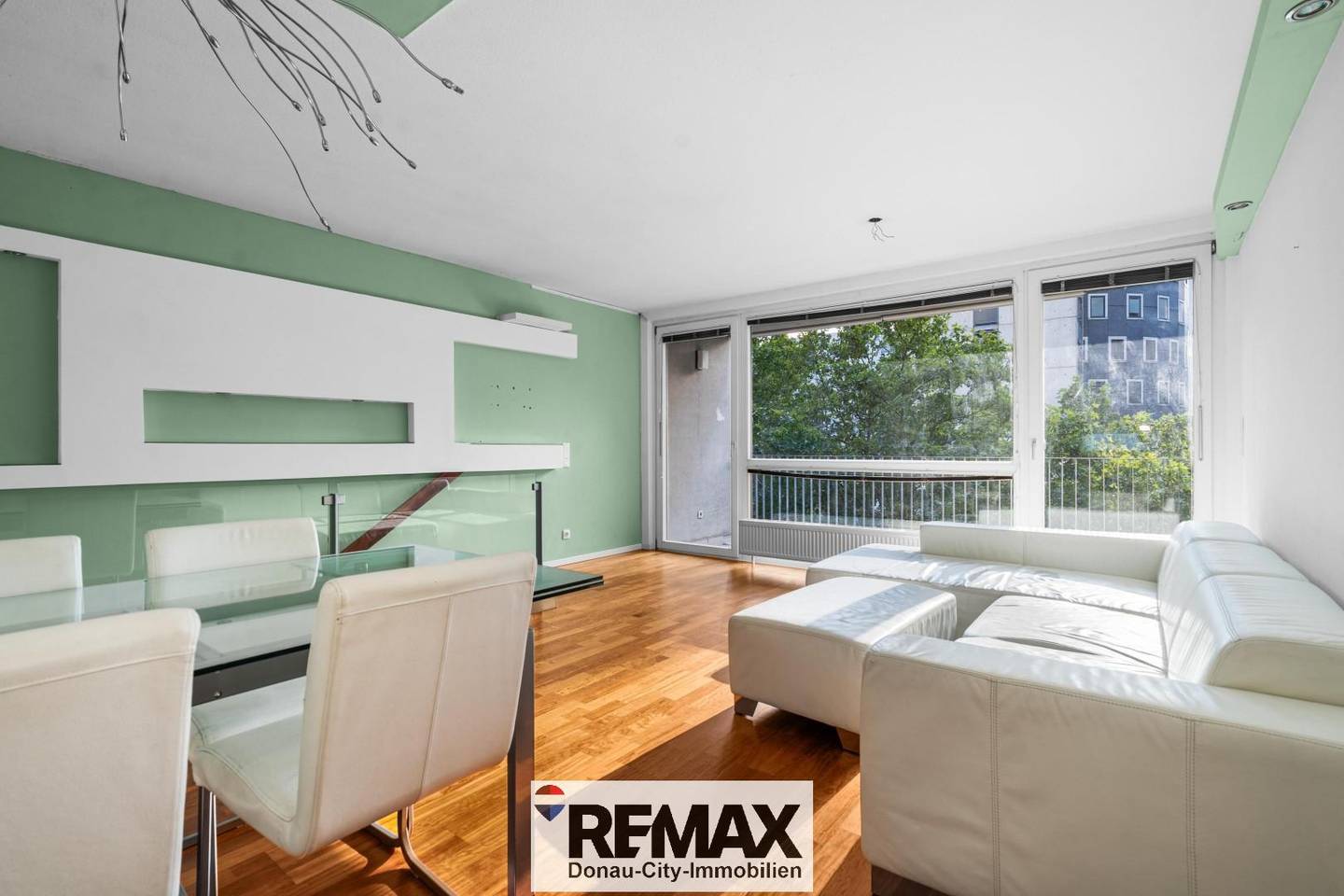 Helle 3-Zimmer-Maisonette in Donau-City mit Loggia, Balkon & 89 m² Wien