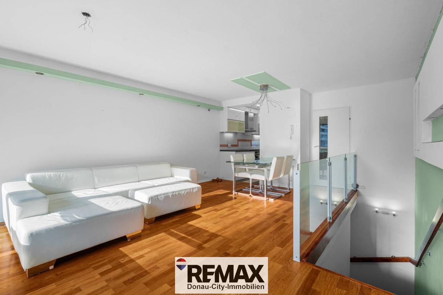 Helle 3-Zimmer-Maisonette in Donau-City mit Loggia, Balkon & 89 m² Wien