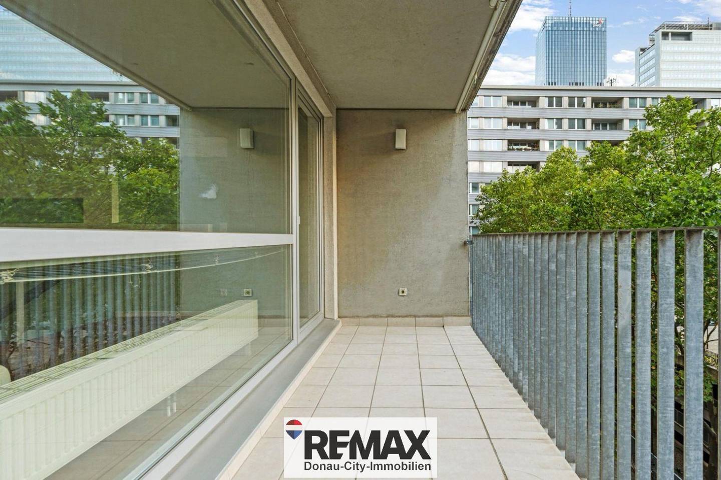 Helle 3-Zimmer-Maisonette in Donau-City mit Loggia, Balkon & 89 m² Wien