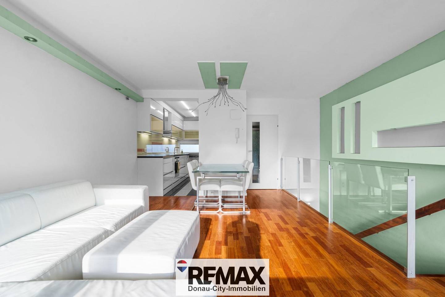 Helle 3-Zimmer-Maisonette in Donau-City mit Loggia, Balkon & 89 m² Wien