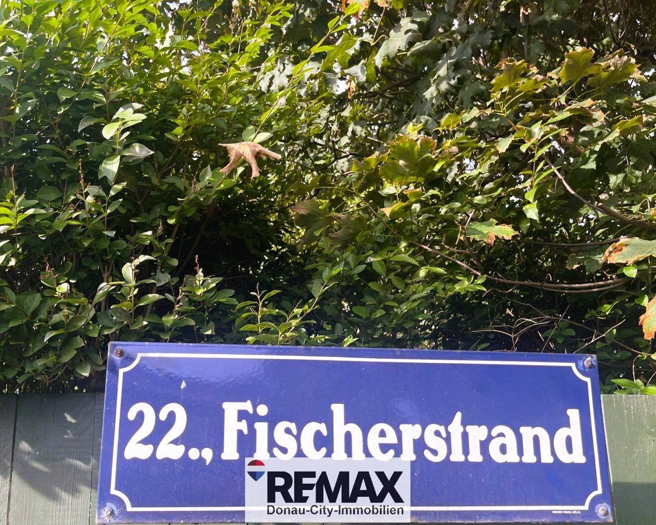 <b>"Am Fischerstrand - Tiefgaragenplatz mit Elektroladestation"</b>