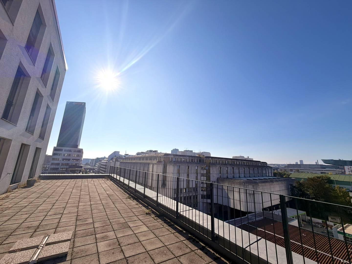 Neubaubüro 290 m² in TownTown, Wien 1030 mit Terrasse und Parkplatz