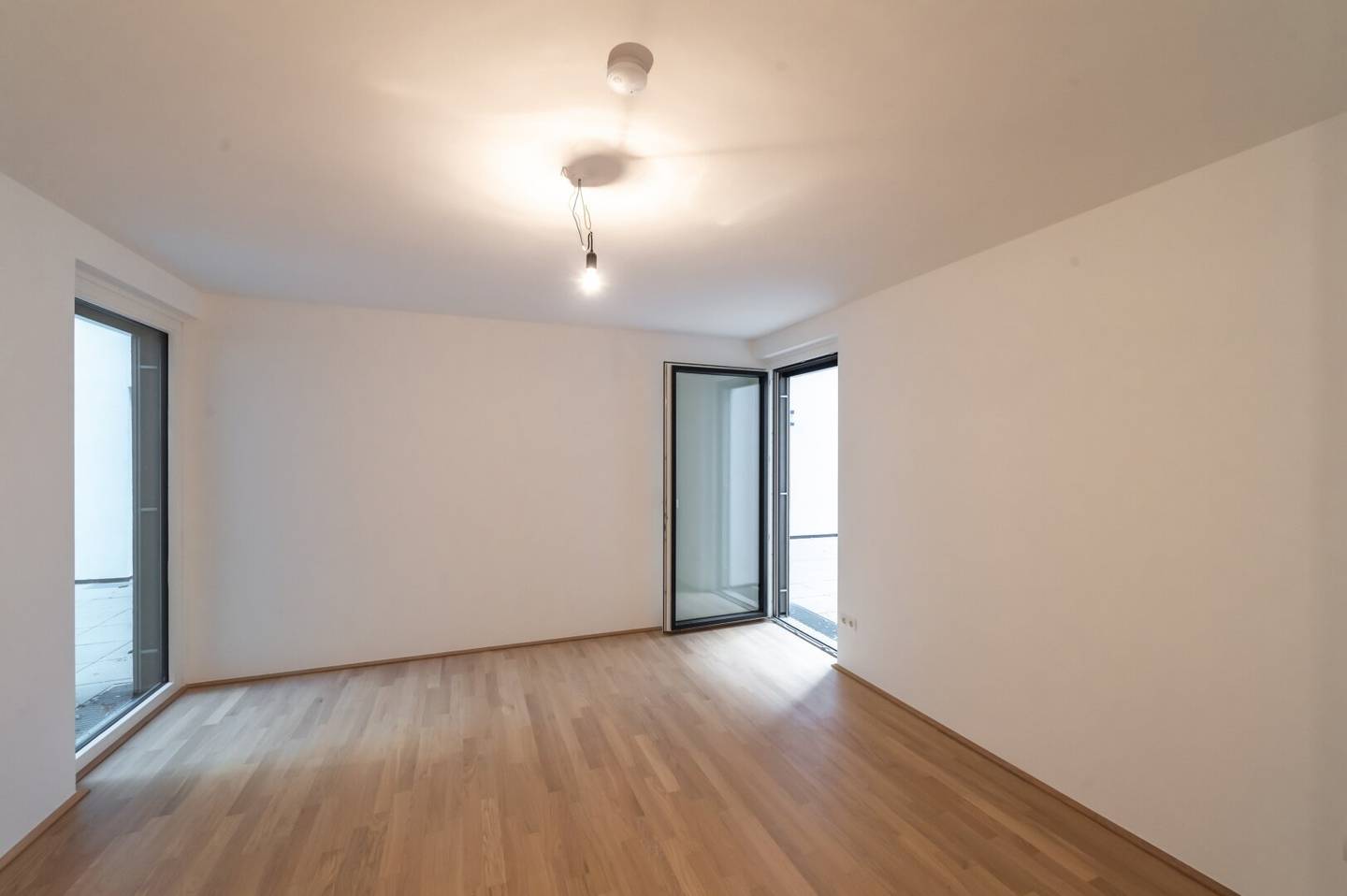 New build apartment Loggia near Haus des Meeres