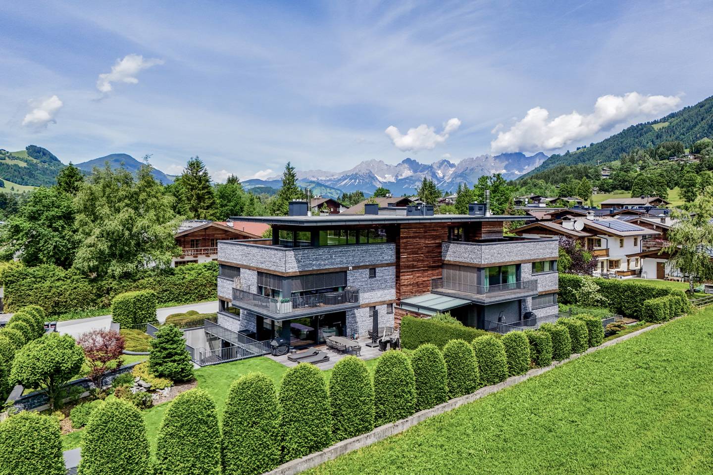 Penthouse with 360 Degree Panorama