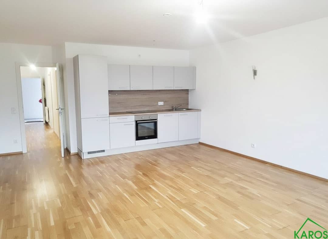 Wohnung central with garage and view