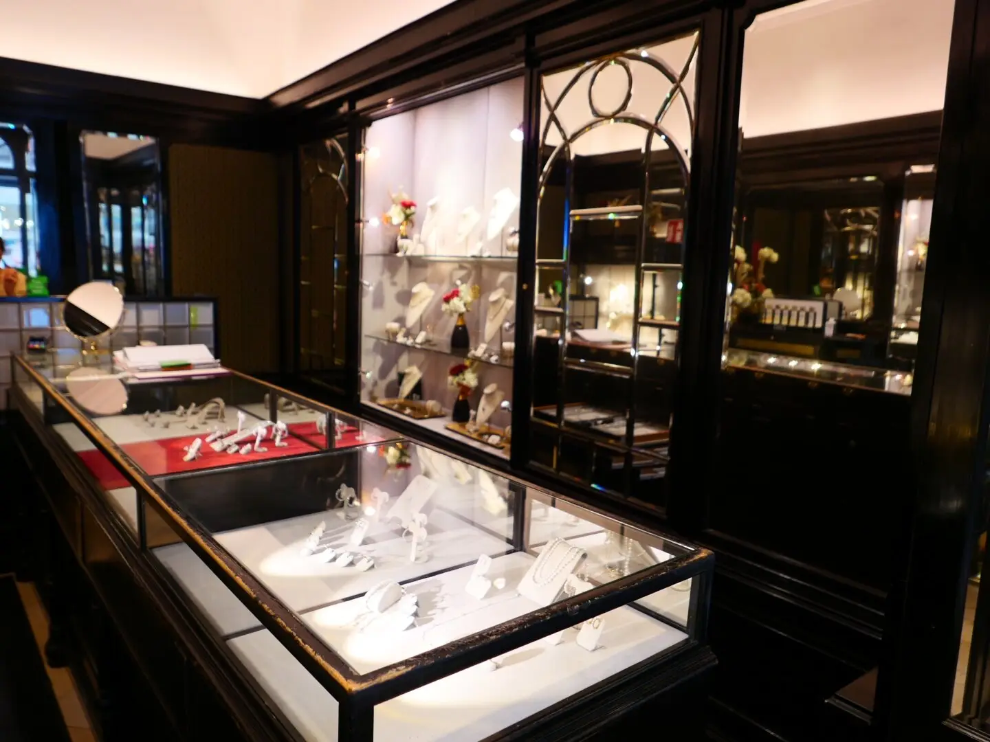 Top-Geschäftslokal in Kärntner Straße, Wien 1., Altbau, 19,2 m²