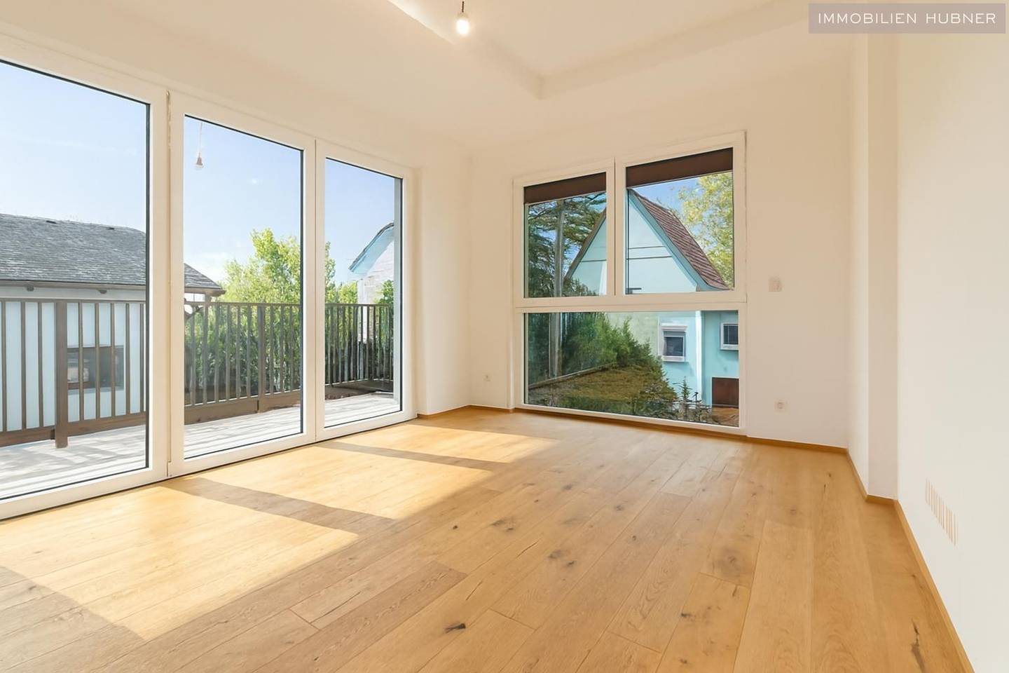 Erstbezug Wohnung mit Balkon Luftwärmepumpe