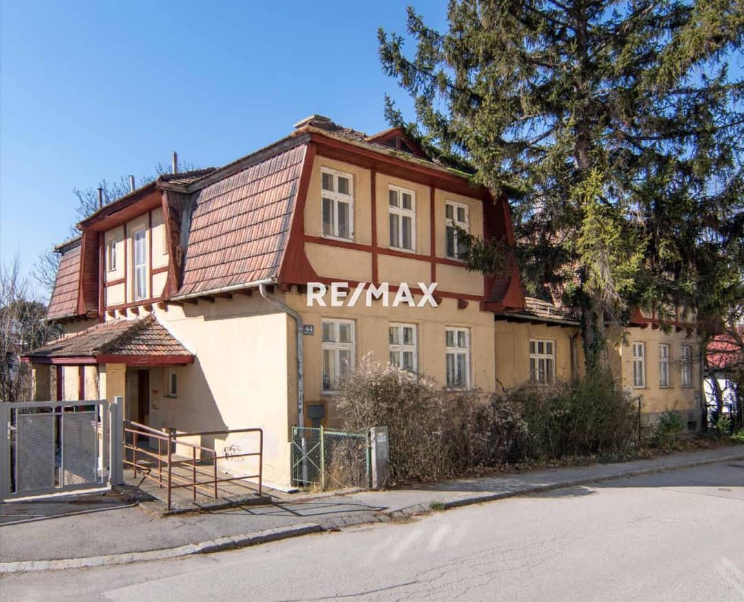 Bestandsfreies Zinshaus nahe Wien – 10 WE, Ausbaupotenzial, Einreichplan