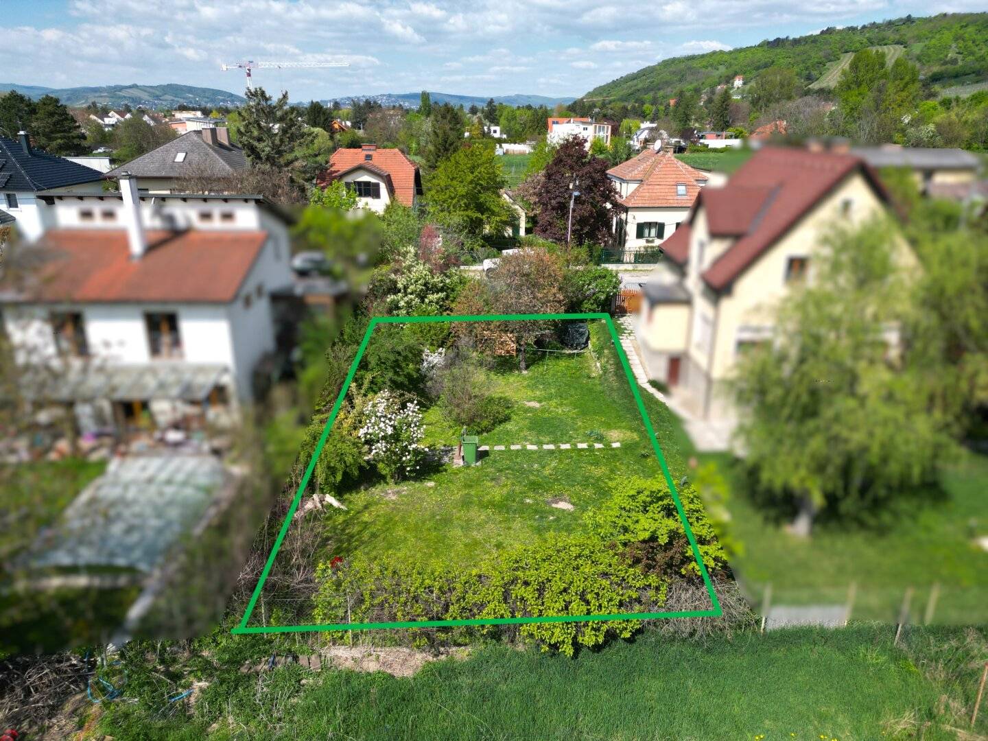 Wien-Strebersdorf: am Fuße des Bisambergs nahe De la Salle Campus