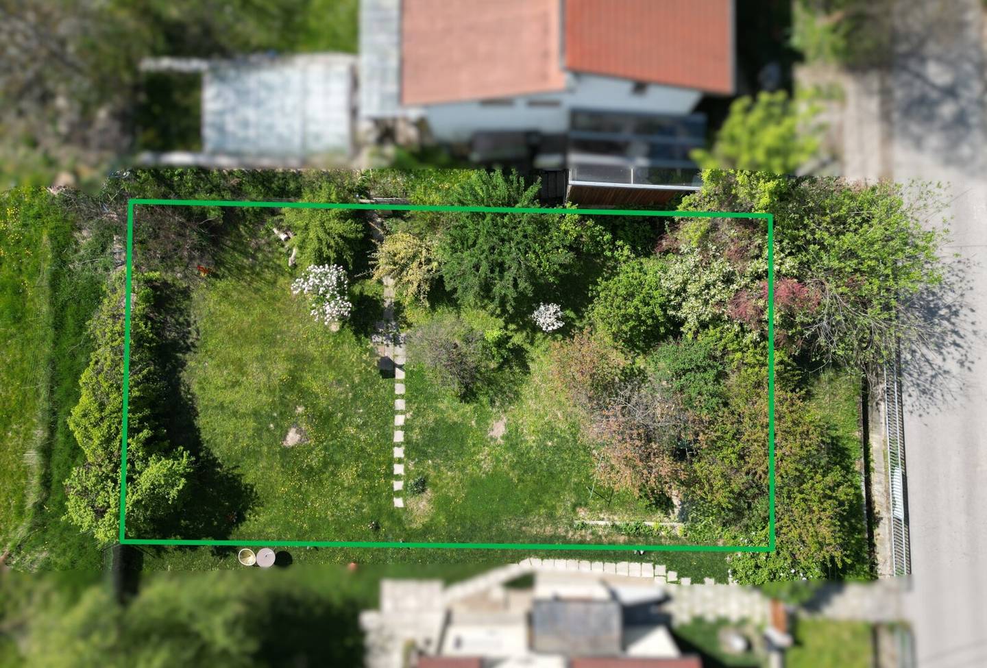 Wien-Strebersdorf: am Fuße des Bisambergs nahe De la Salle Campus