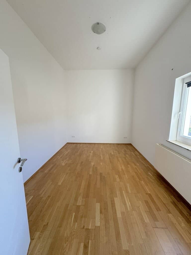 2-Zimmer Wohnung im Erdgeschoss direkt am Hauptplatz!