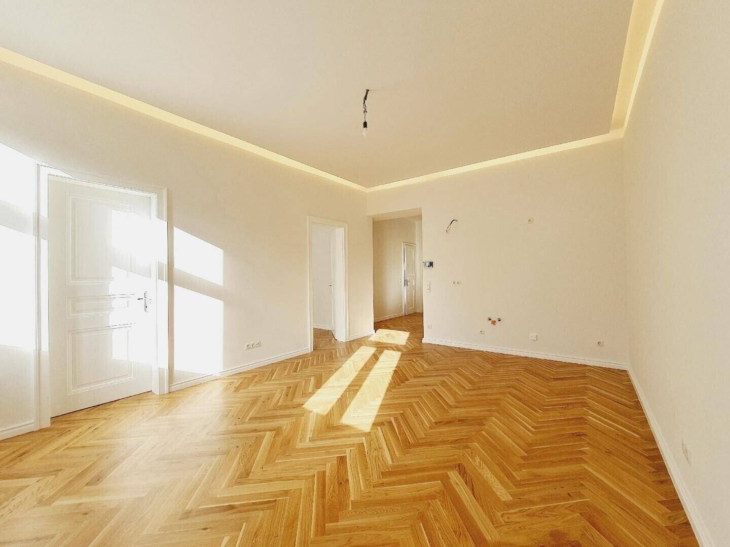 ++NEW++  ALTBAU-CHARME & flexibler Grundriss!  Luxury Ausführung in begehrter Lage des 18. Bezirks! Ebner-Eschenbach-Park