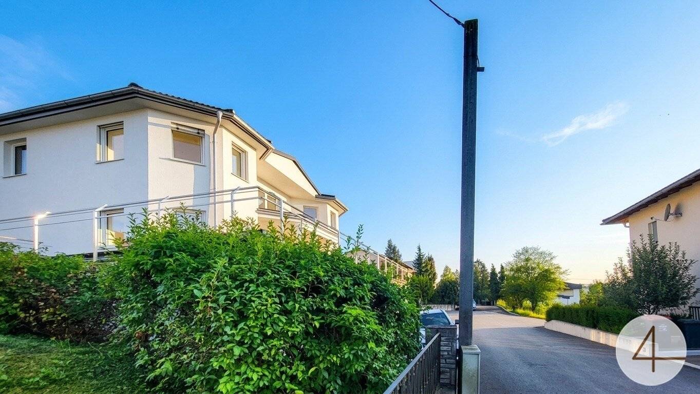 Luxury House Working and Living 300 m² Low energy house
