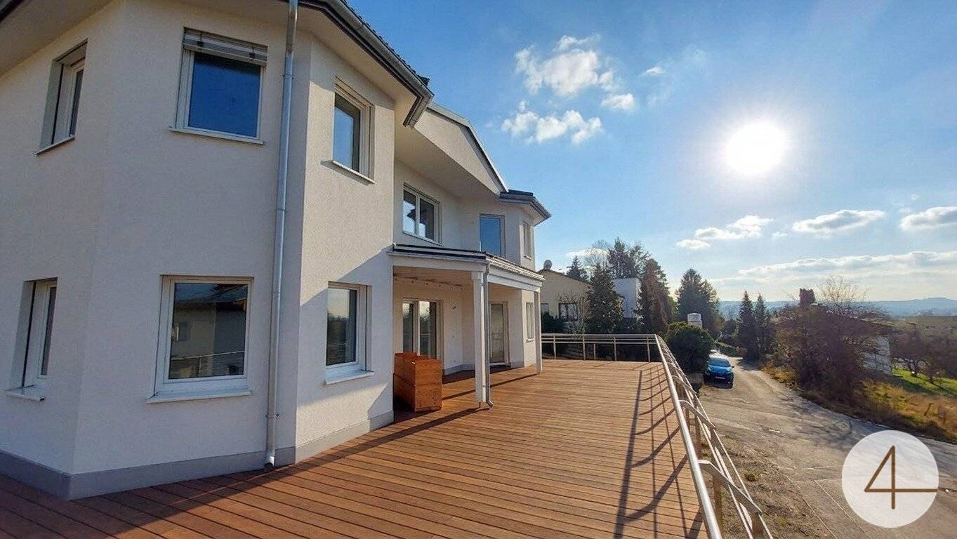 Luxury House Working and Living 300 m² Low energy house