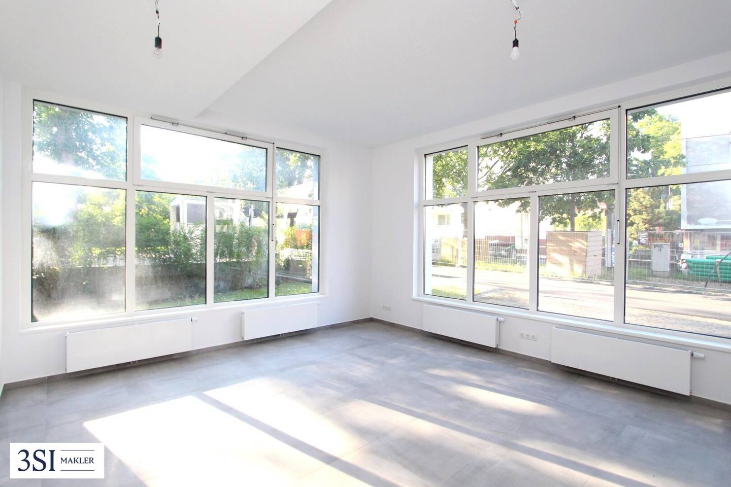 Indefinitely leased commercial premises with 4.5% yield in the 18th district with high quality of life in the heart of the district