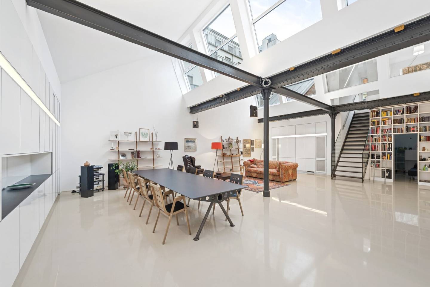 5-Room Loft-Atelier Apartment in New York Style with Terrace and Garage, Vienna 1060