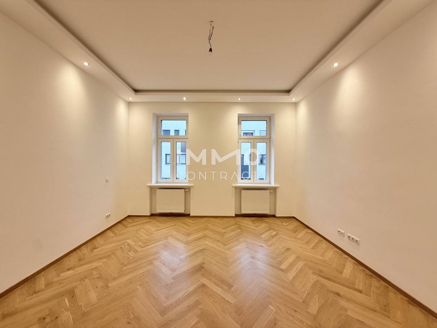 Apartment first occupancy after renovation with lift