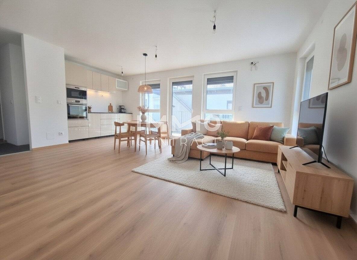 Dachgeschosswohnung nahe Alte Donau mit Terrasse