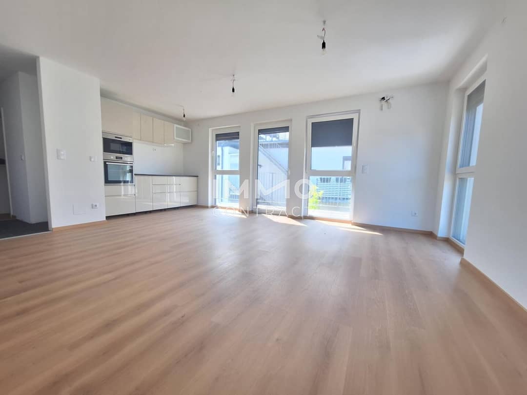 Dachgeschosswohnung nahe Alte Donau mit Terrasse