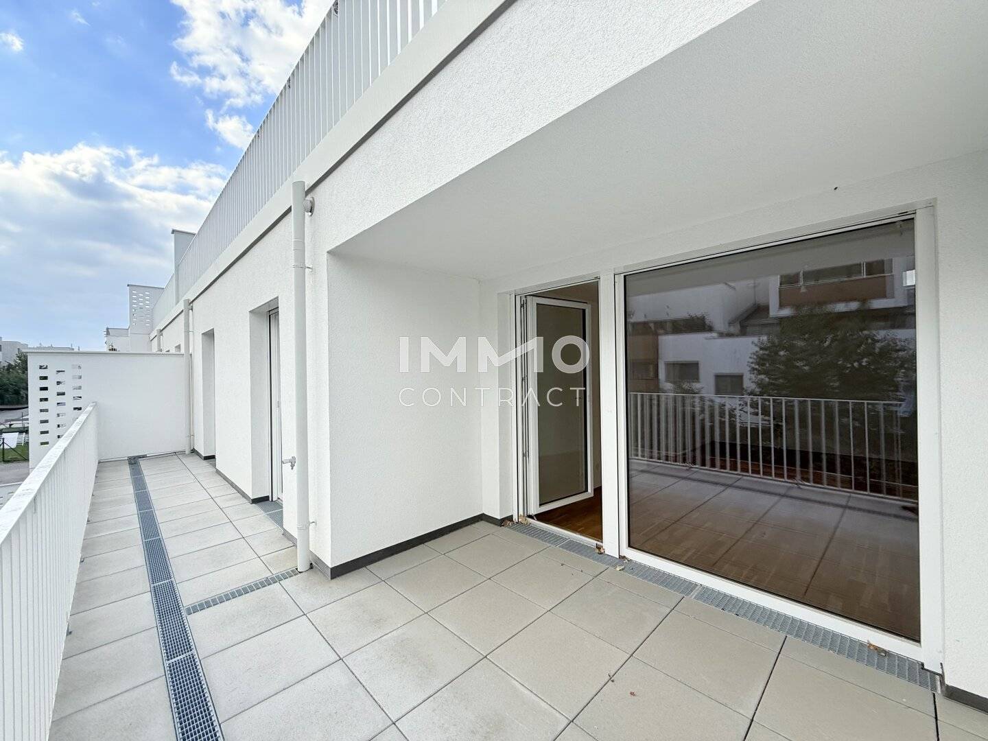 Apartment in Donauuferlandschaft Loggia Terrace