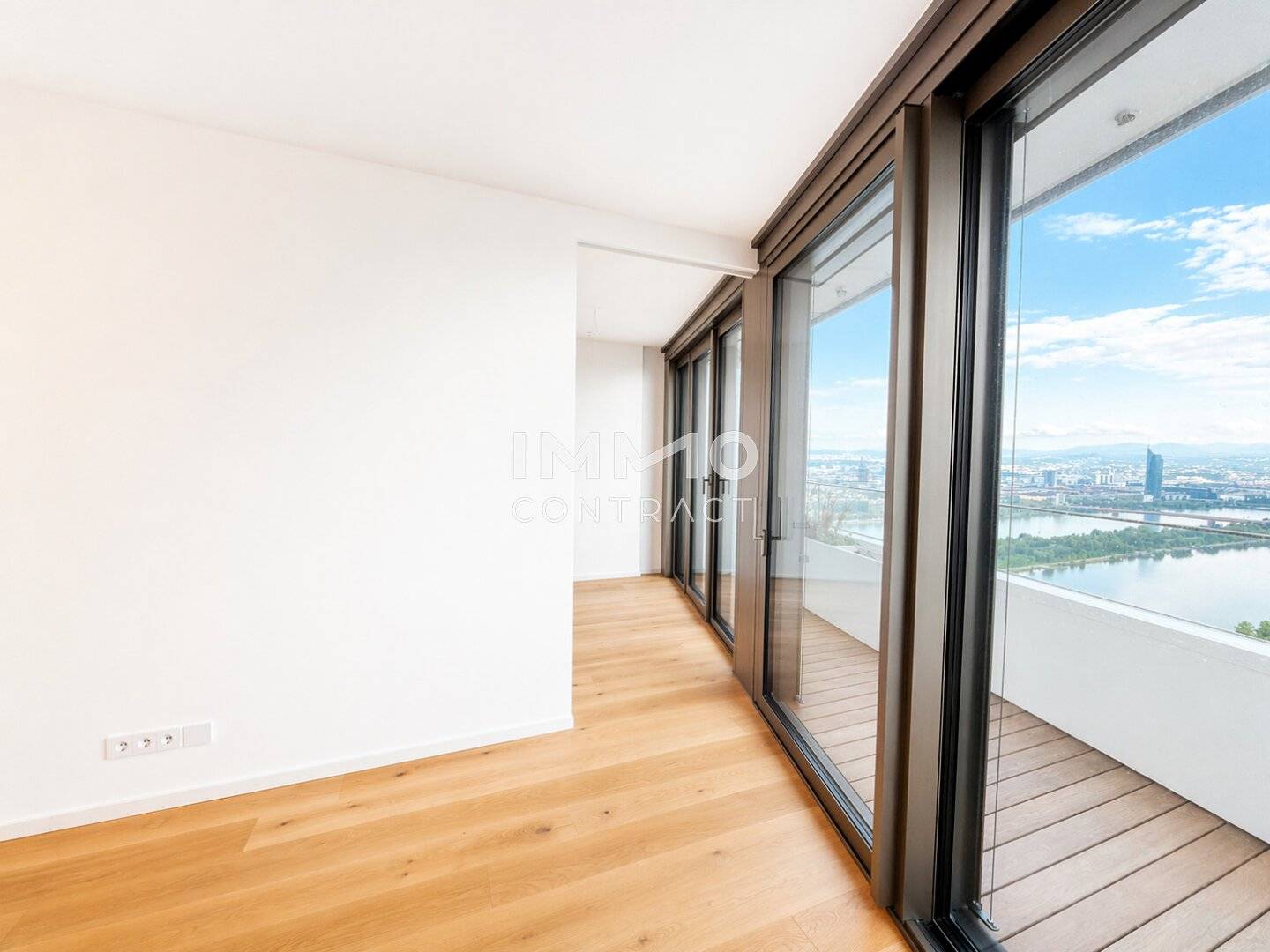 Wohnung im höchsten Wohnturm Österreichs mit Donaublick
