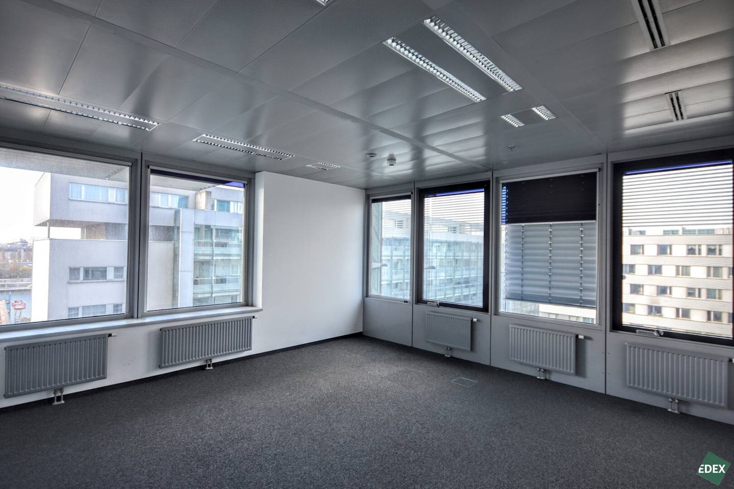 Attraktive Bürofläche mit Aussicht | Ares Tower
