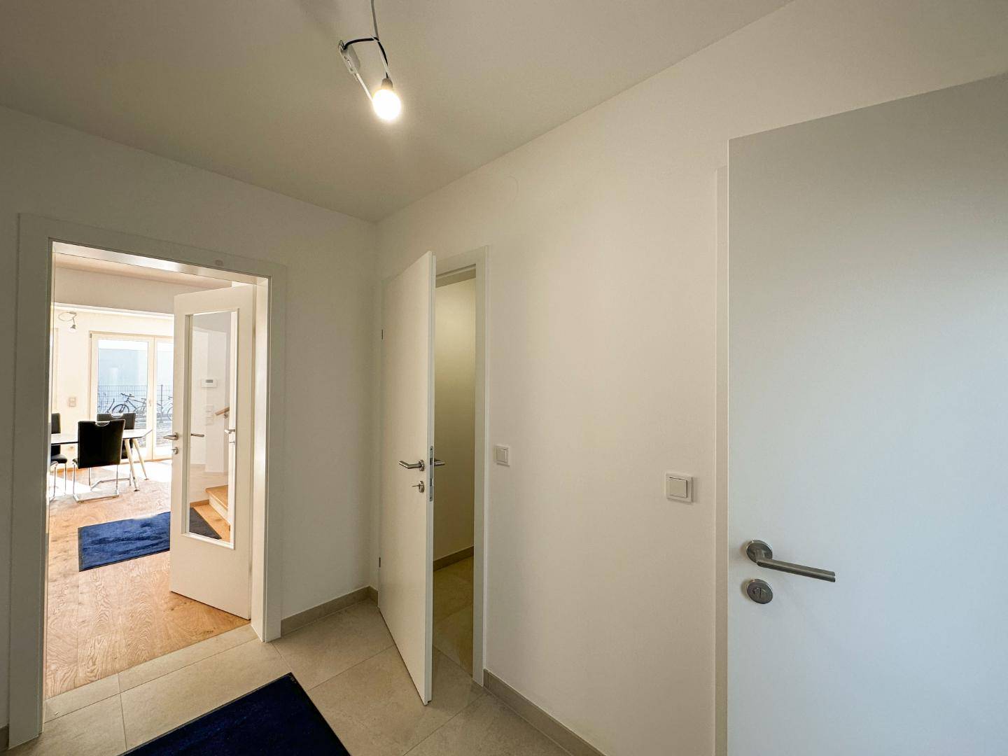 Neubau-Einfamilienhaus nahe Donauturm mit Garten in Wien 1210 Donaupark