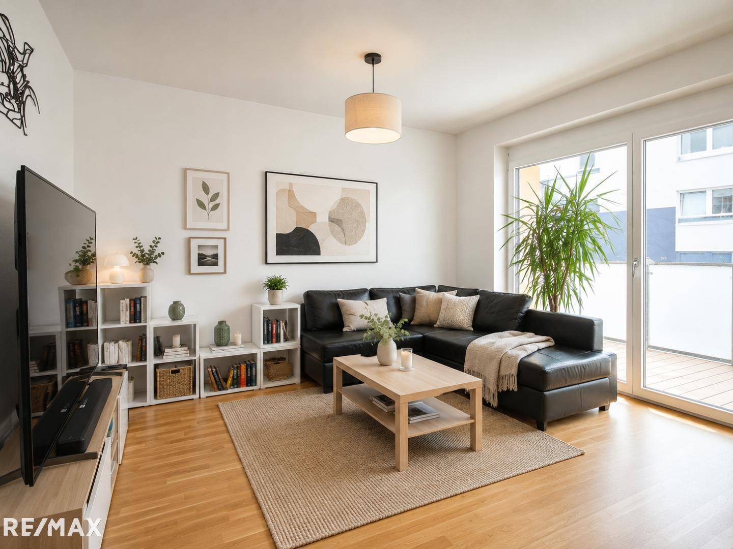 High quality new build apartment with balcony and underground garage
