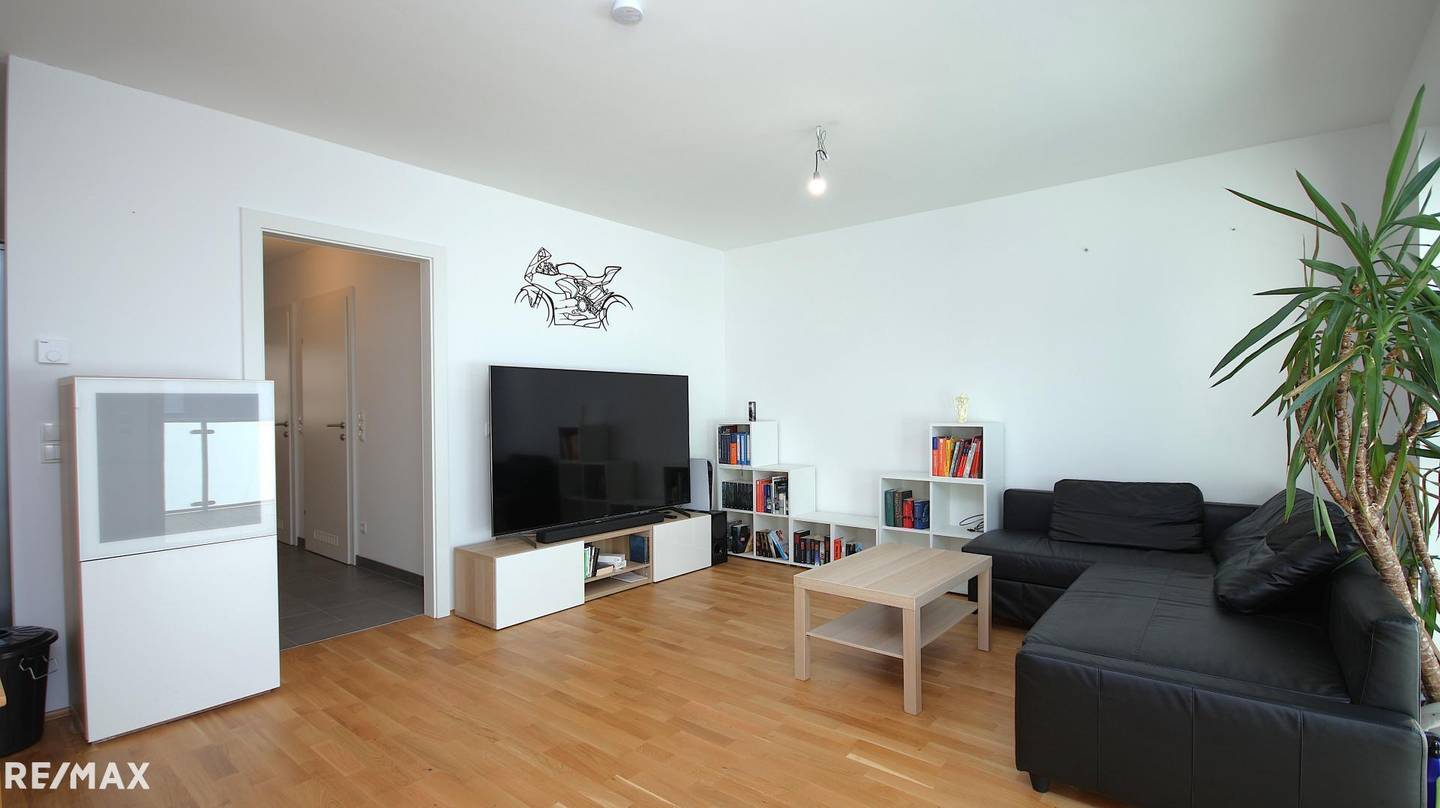 High quality new build apartment with balcony and underground garage