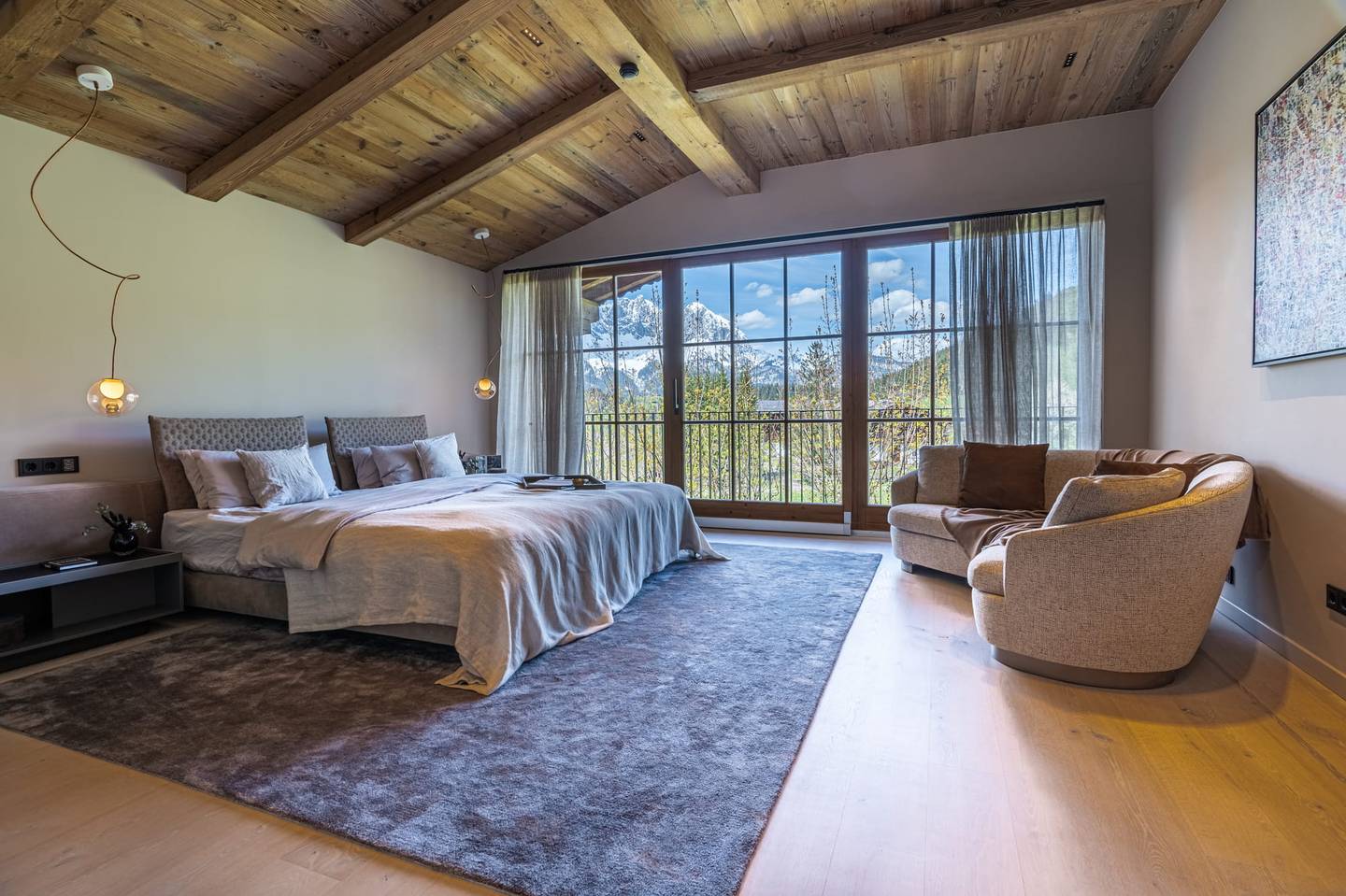 Luxus Chalet in Reith bei Kitzbühel mit Indoor-Pool und Kaiserblick