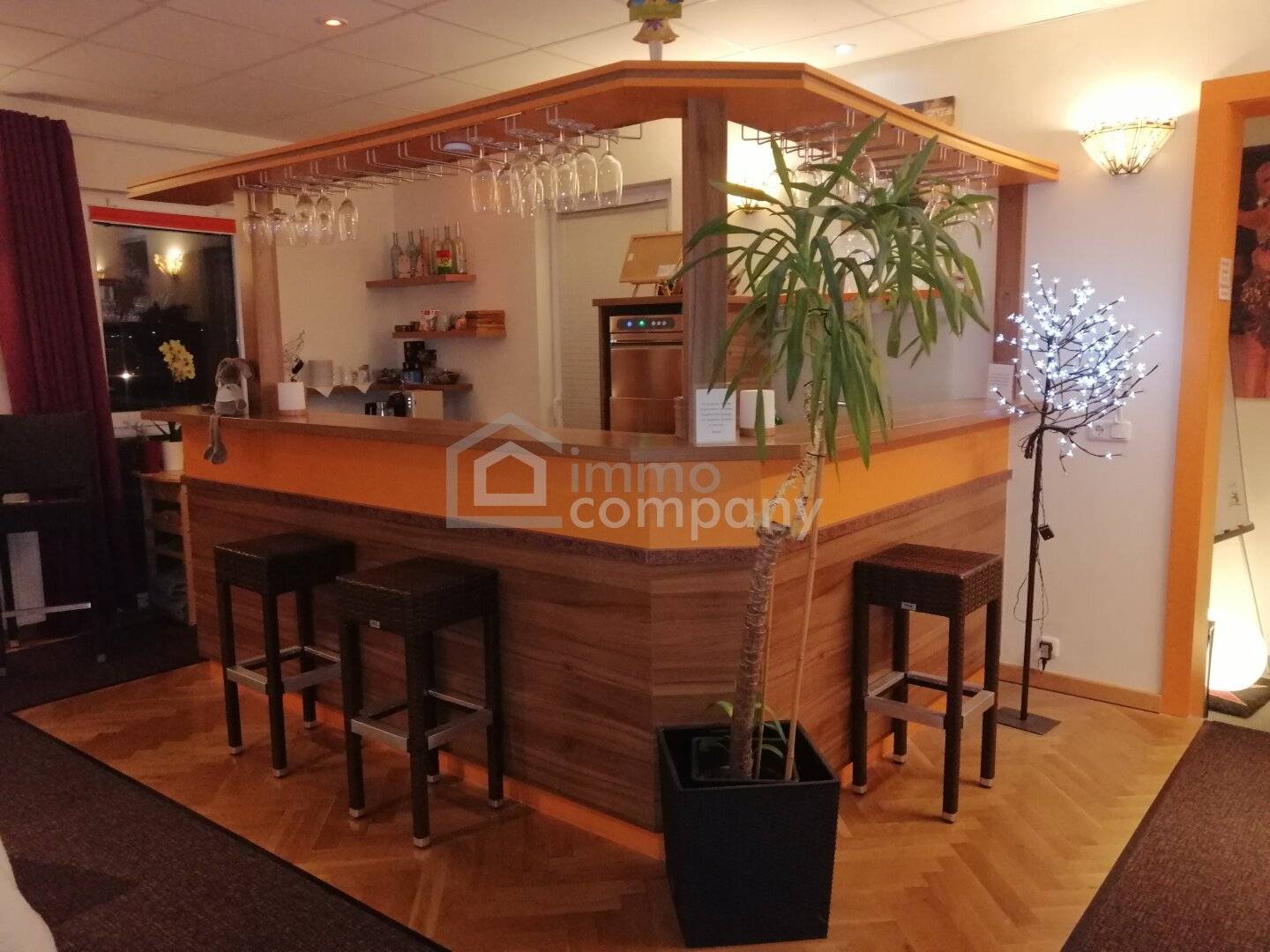 Vermietete Gewerbefläche in Schwechat, 1.OG, Kaufpreis 310.000 €
