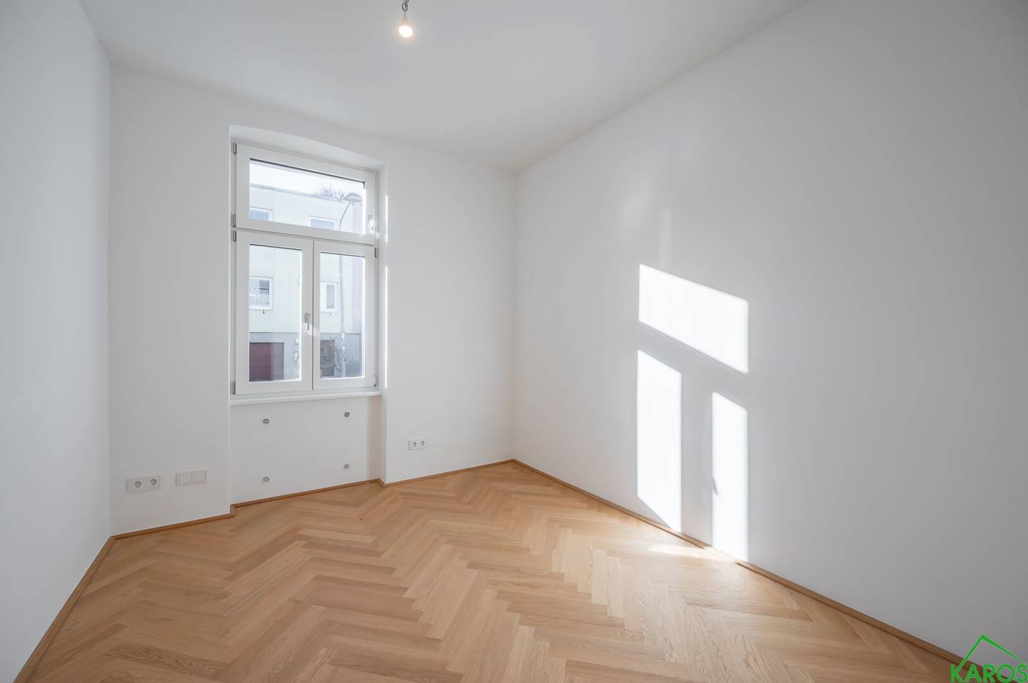 VILLA AUHOF - WOHNEN IM CHARMANTEN ALTBAU