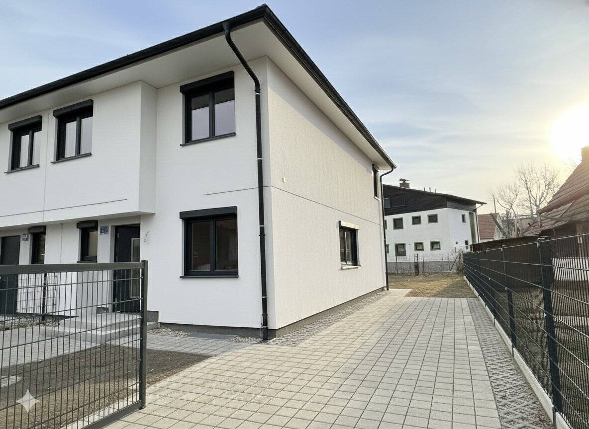New Build Semi-Detached House in Vienna 21st District with Garden, Walking Distance to U1 Leopoldau
